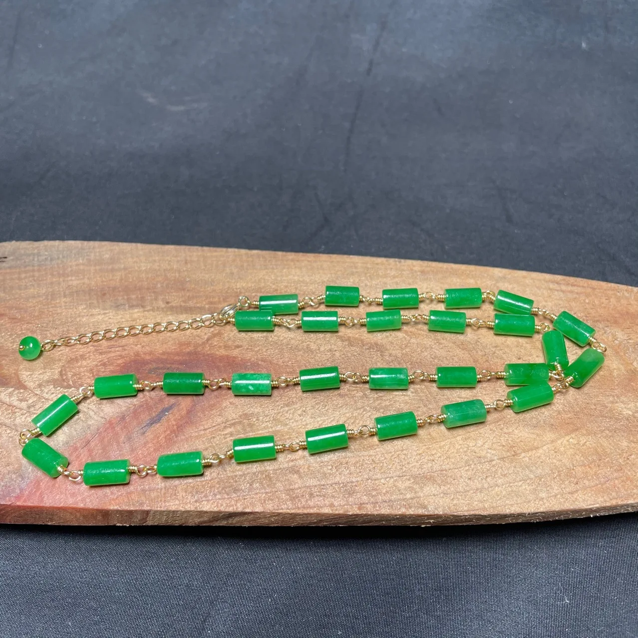 Green Jade Beaded Necklace Vin - Beading 评论和价格